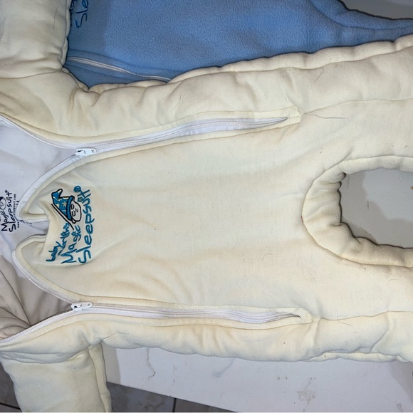 Two Magic Merlin Sleep suits - Picture 4 of 5